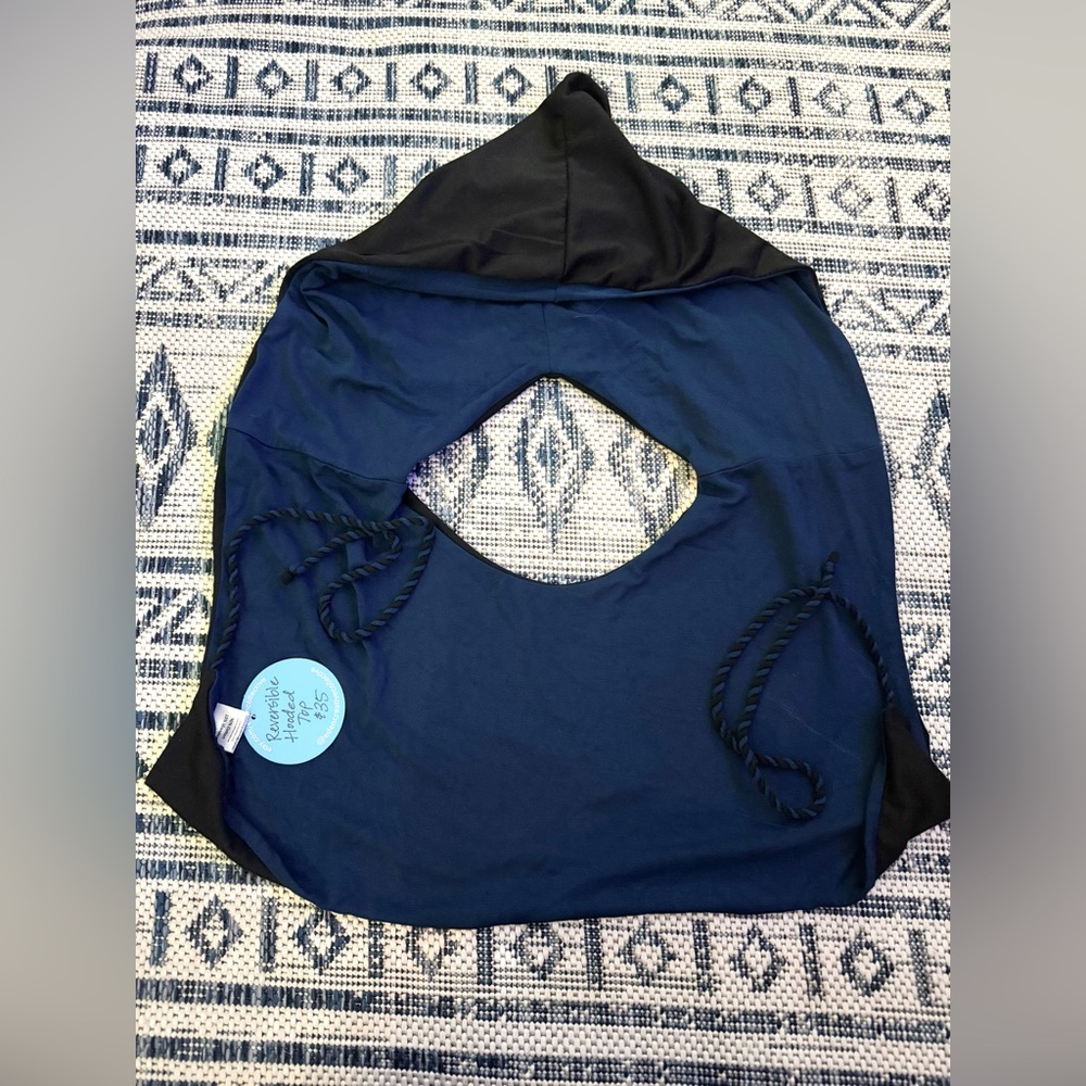 Reversible Hooded Tie Back Halter Top in Blue and Black